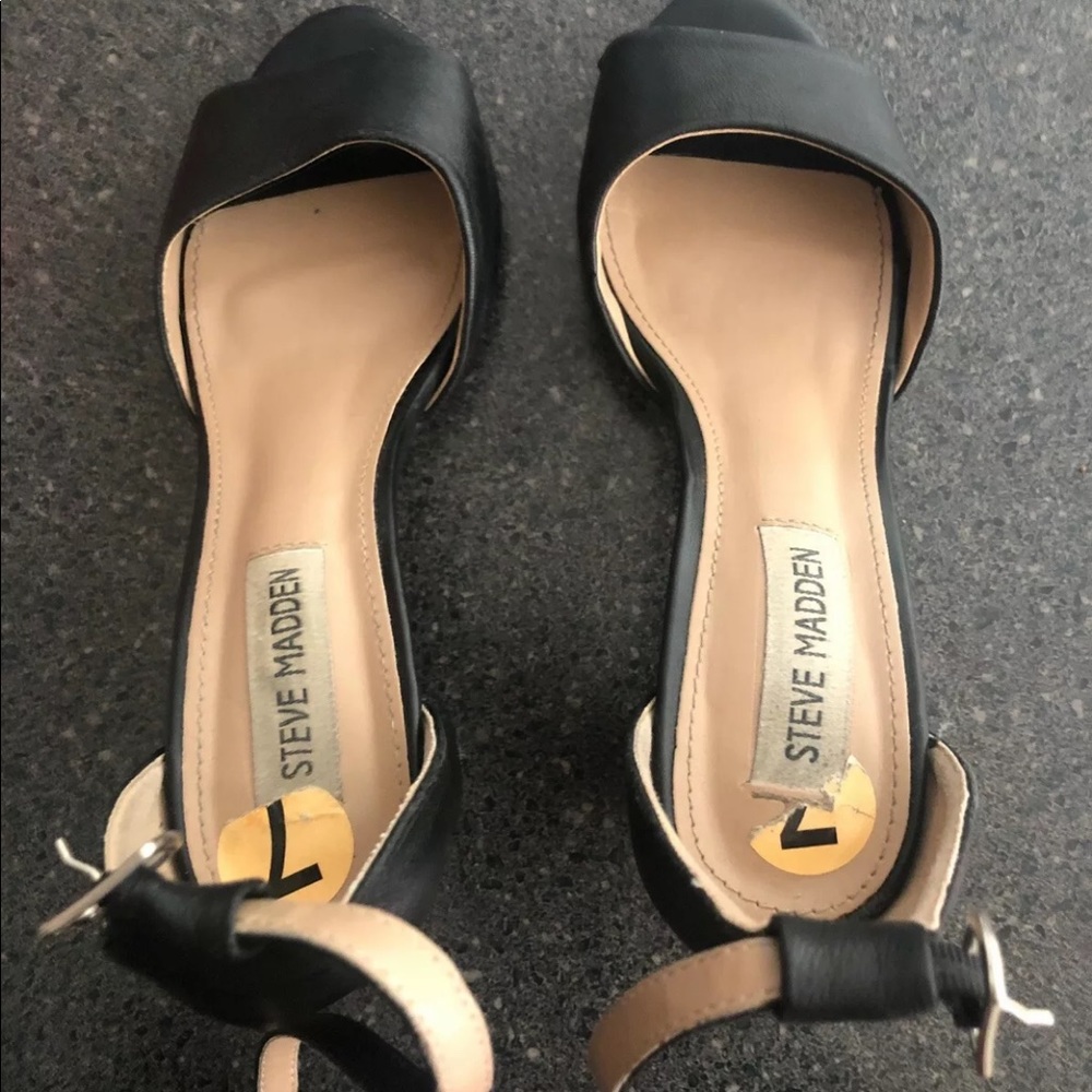 Steven madden black open toe heels